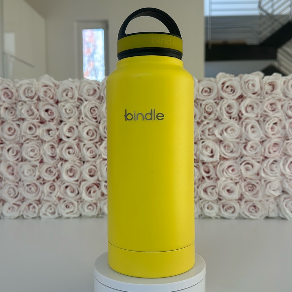 Bindle 24oz. Water Bottle With Bottom Compartment: Yellow